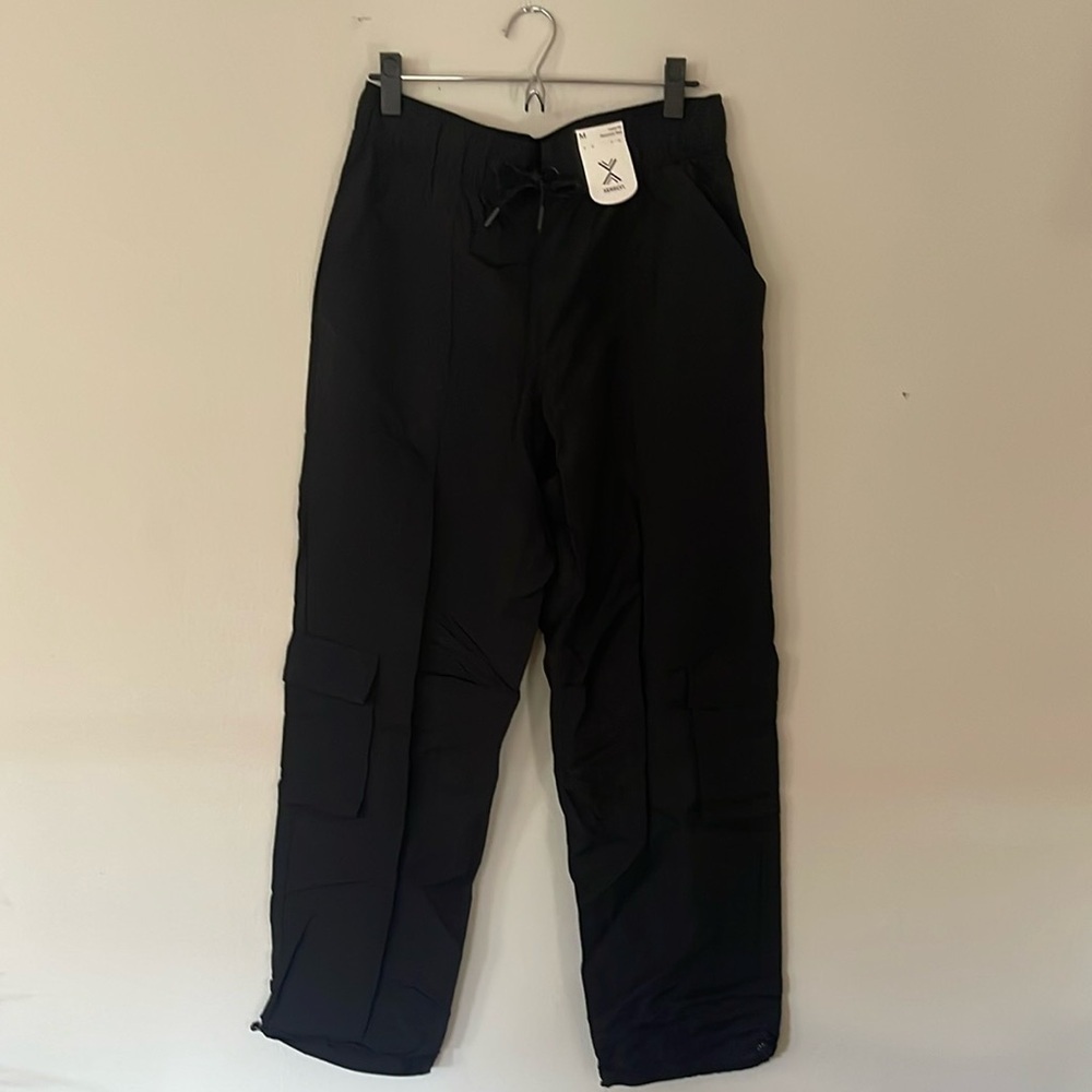Women’s Black Nylon Cargo Pants Size M